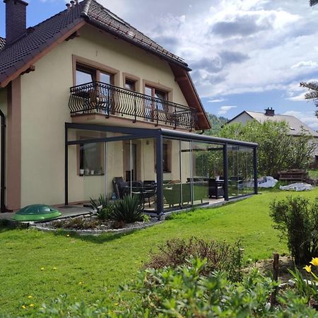 Agroturystyka U Haliny Kamesznica ภายนอก รูปภาพ